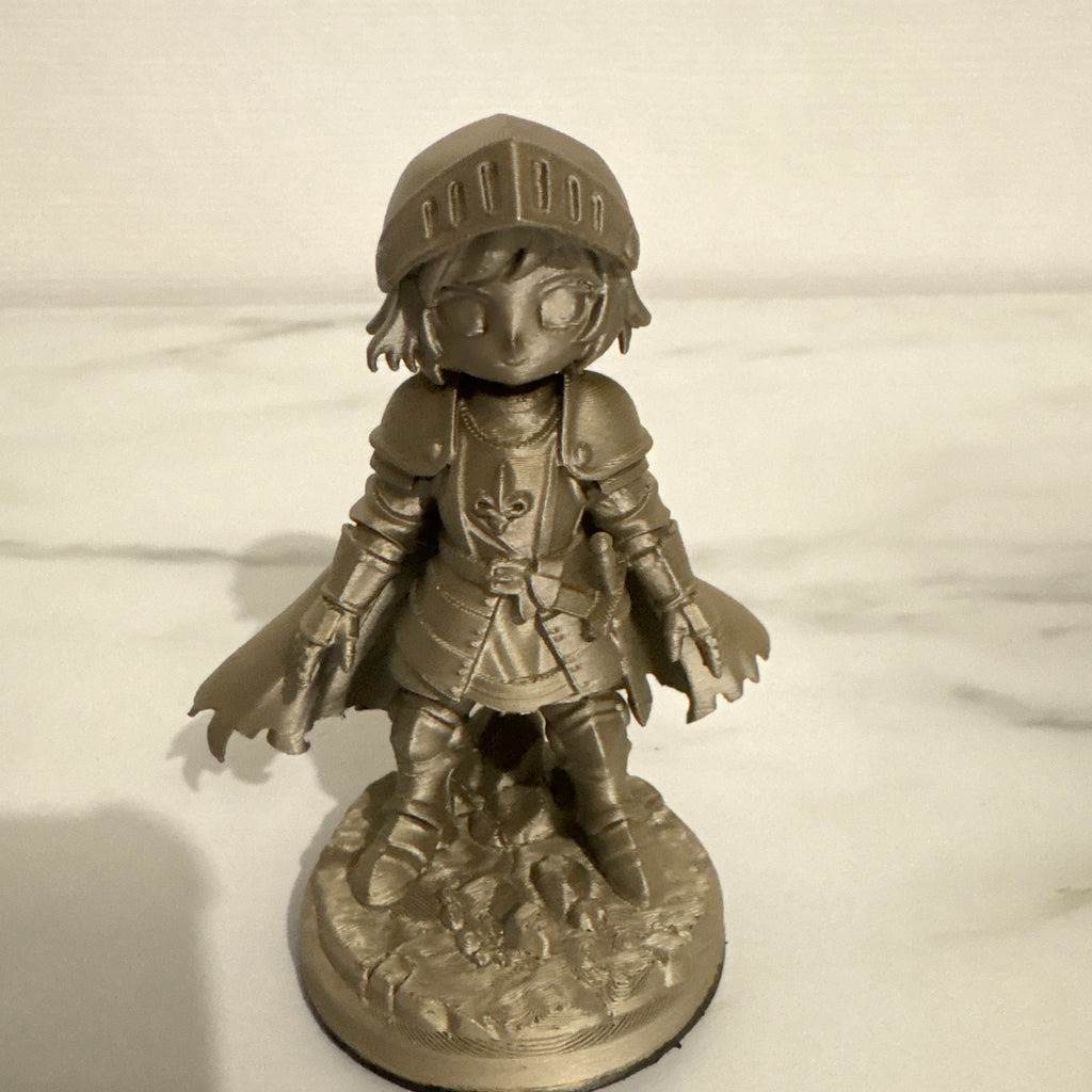 Figurine médiévale – finition PLA Gold (effet or) ✨ imprimé en 3d